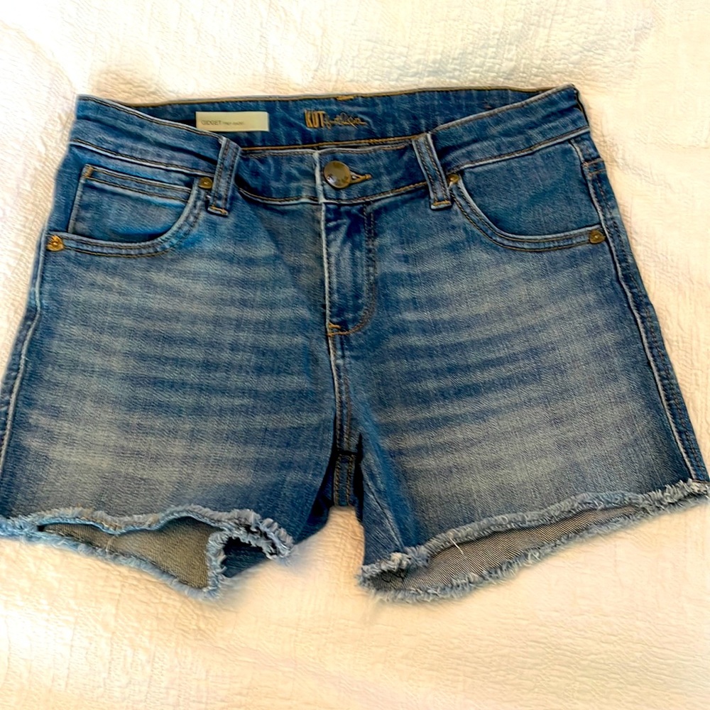 Kut From The Kloth Gidget Shorts, size 0
